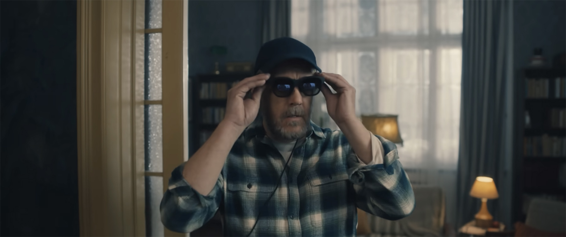 Nreal releases a Christmas campaign with F5 Shanghai showing how to use technology to keep love unchanged after 3 years of isolation