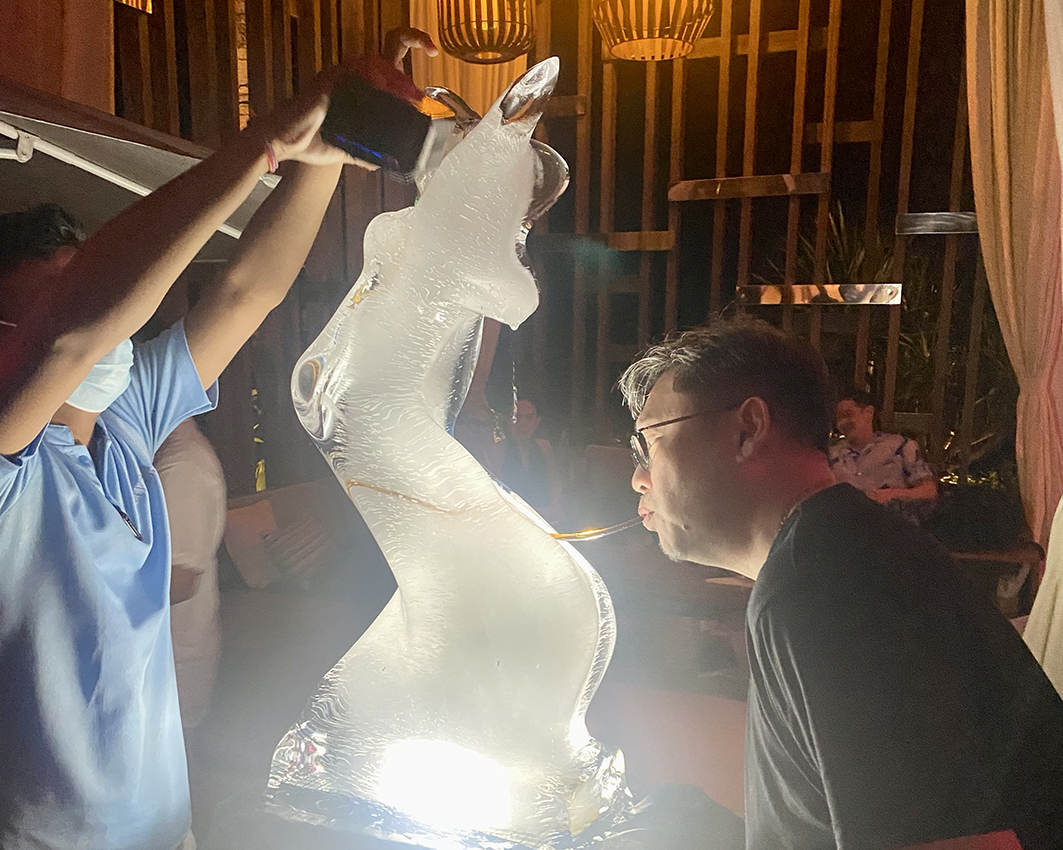 Good Times: Legendary night at the Seven Sunday Films, FAB Indonesia, TWO AM Music Global and Bert Lighting Asia party at Savaya in Bali