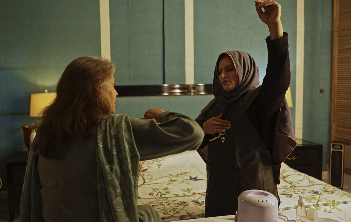 GharPar, Indus Hospital & IMPACT BBDO launch Waxing Lady Tutorials initiative, teaching women how to self-check for Breast Cancer