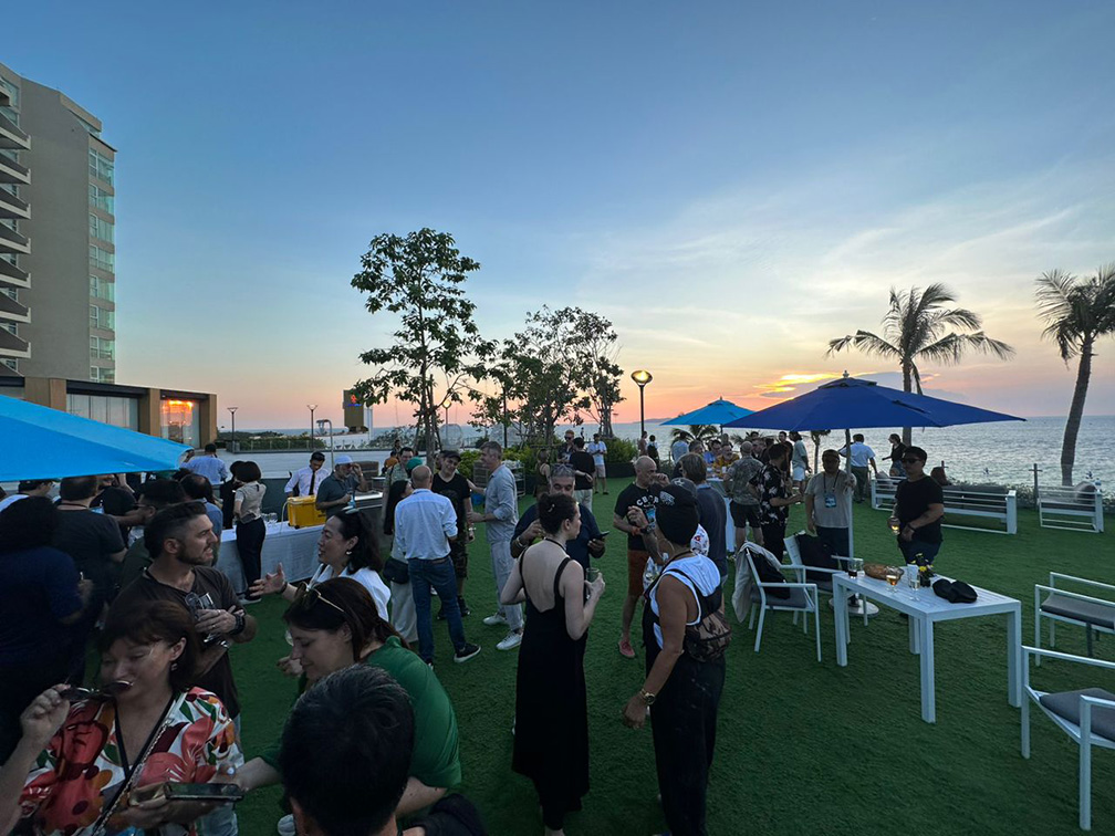 Legendary time at the Campaign Brief Asia, Sweetshop, FIN Design + FX and Voodoo Hack Sunset party at AdFest