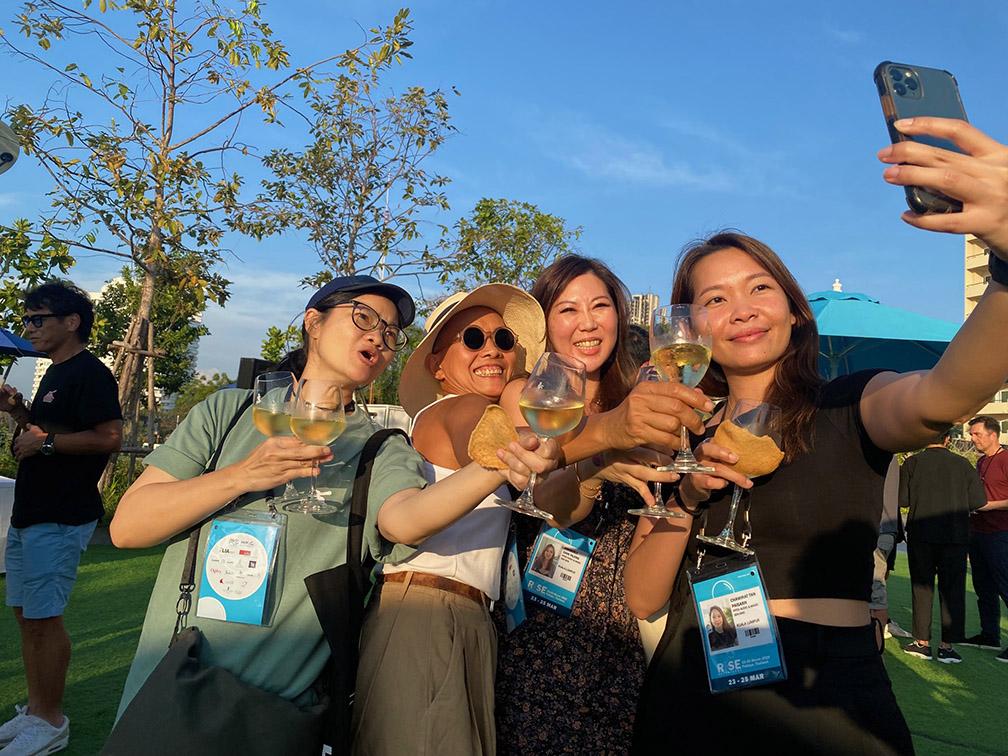 Legendary time at the Campaign Brief Asia, Sweetshop, FIN Design + FX and Voodoo Hack Sunset party at AdFest