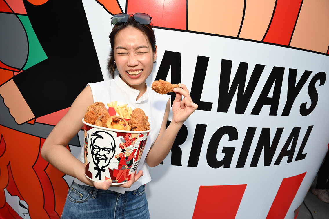 KFC spices up Songkran with a limited-edition TIKKYWOW pop art KFC bucket