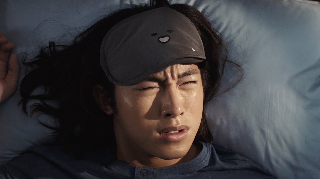 Cathay’s ‘Let’s Get Moving ;P’ campaign celebrates Hong Kongers’ unique love for keepsakes