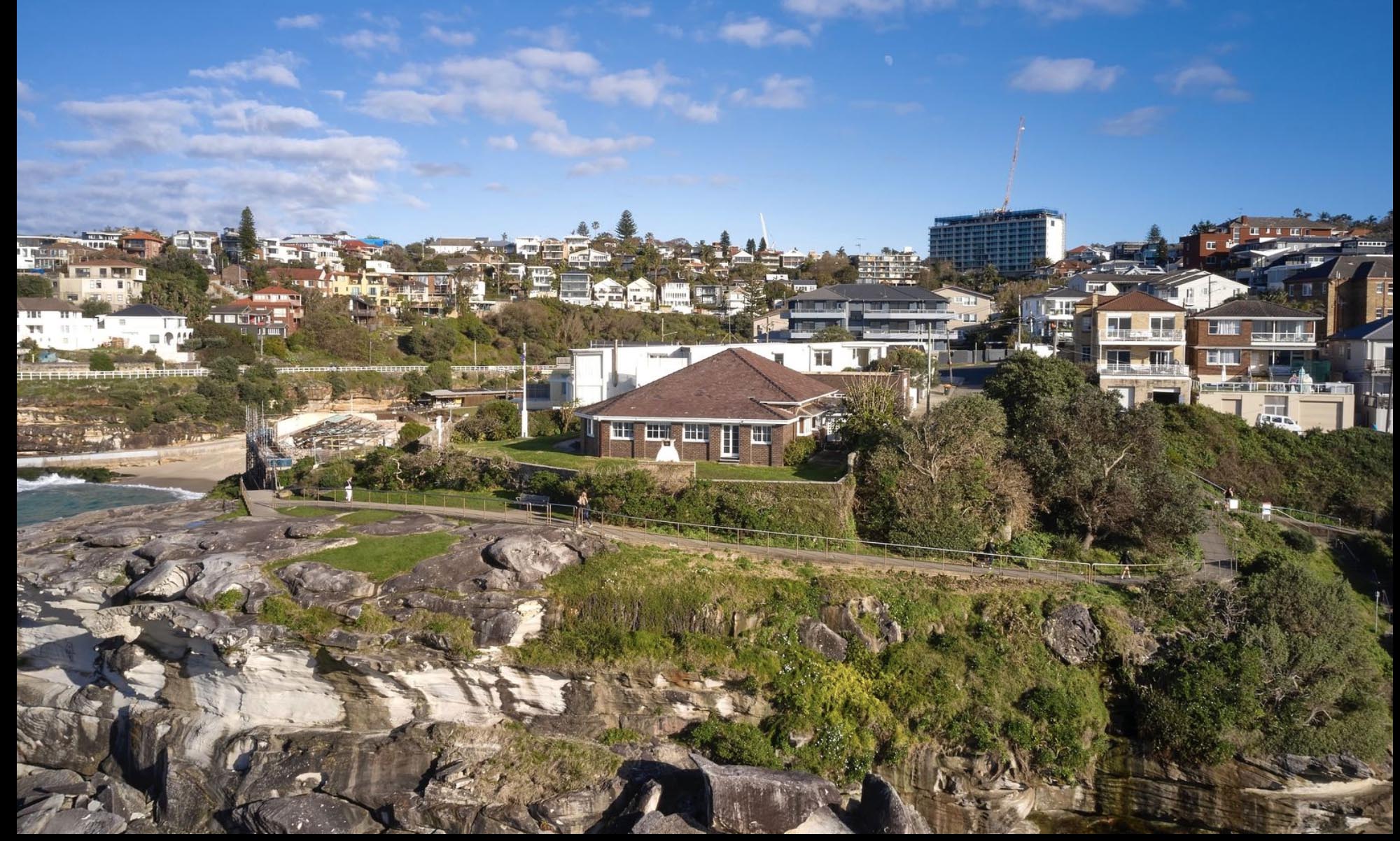 Dave Droga shells out $50m for ‘Lang Syne’, a 1100-square-metre block on the clifftops of Tamarama in Sydney’s Eastern Suburbs