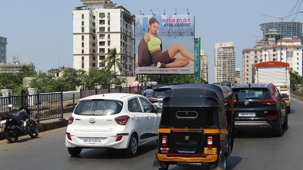 Publicis Worldwide and Rakul Preet Singh promote Enamor Athleisure via new OOH campaign