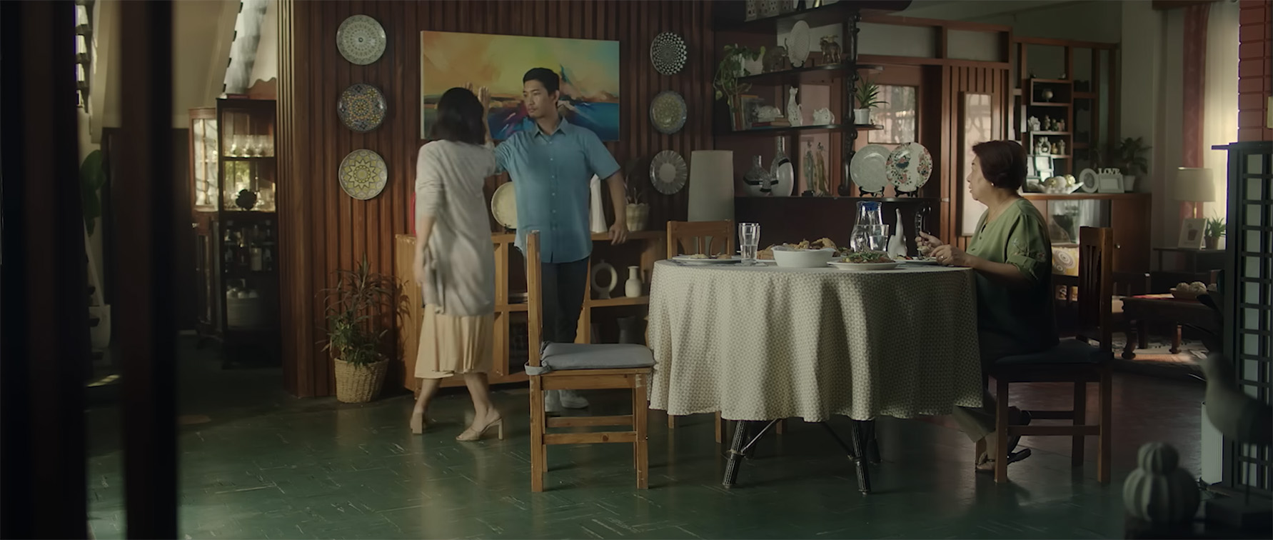 GIGIL demonstrates how Grab offers instant Mother’s gifts because some gifts take time