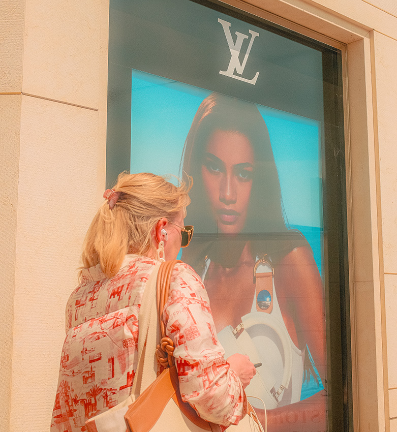 Erick Rosa: The Cannes color palette