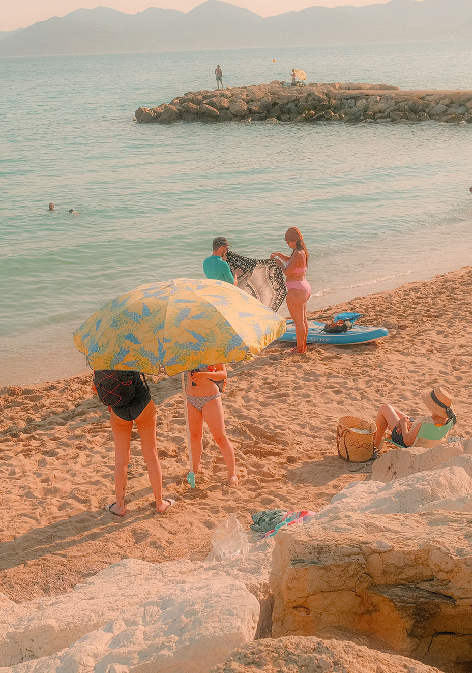 Erick Rosa: The Cannes color palette