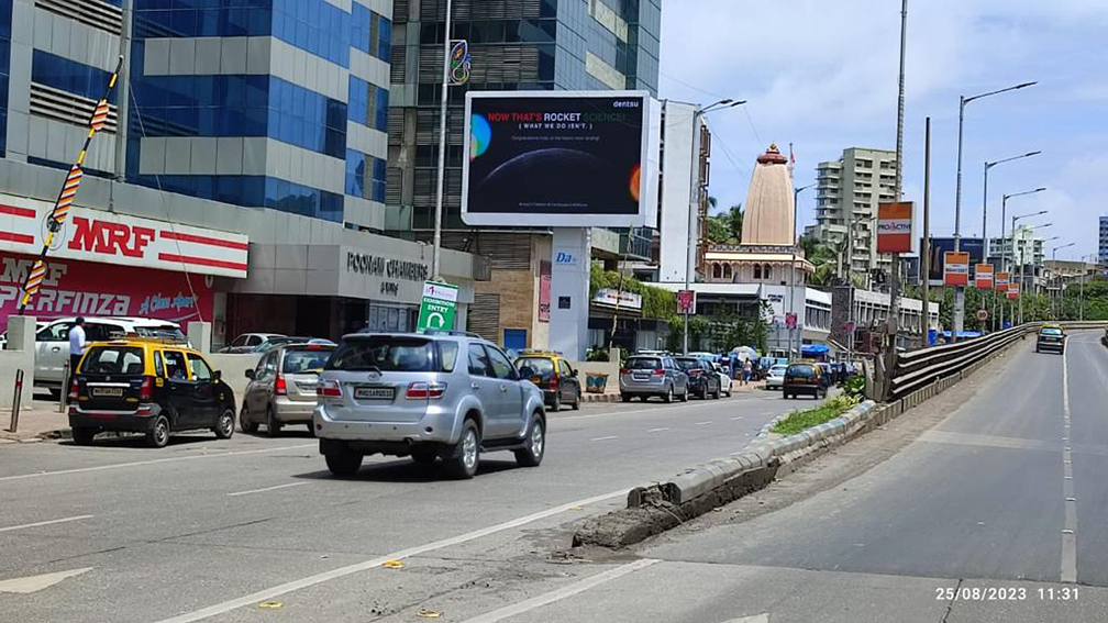 Dentsu India celebrates Chandrayaan 3’s moon landing with DOOH campaign around Mumbai