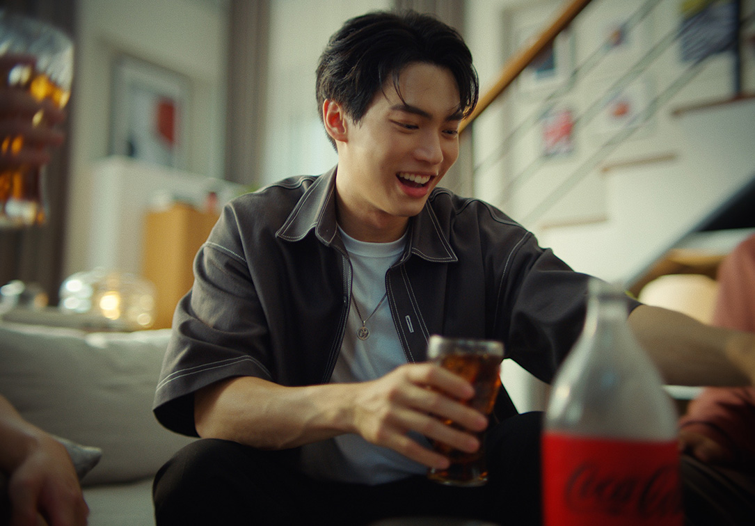 Win Metawin surprises everyone in Coca-Cola’s new campaign via Open X and The Sweetshop