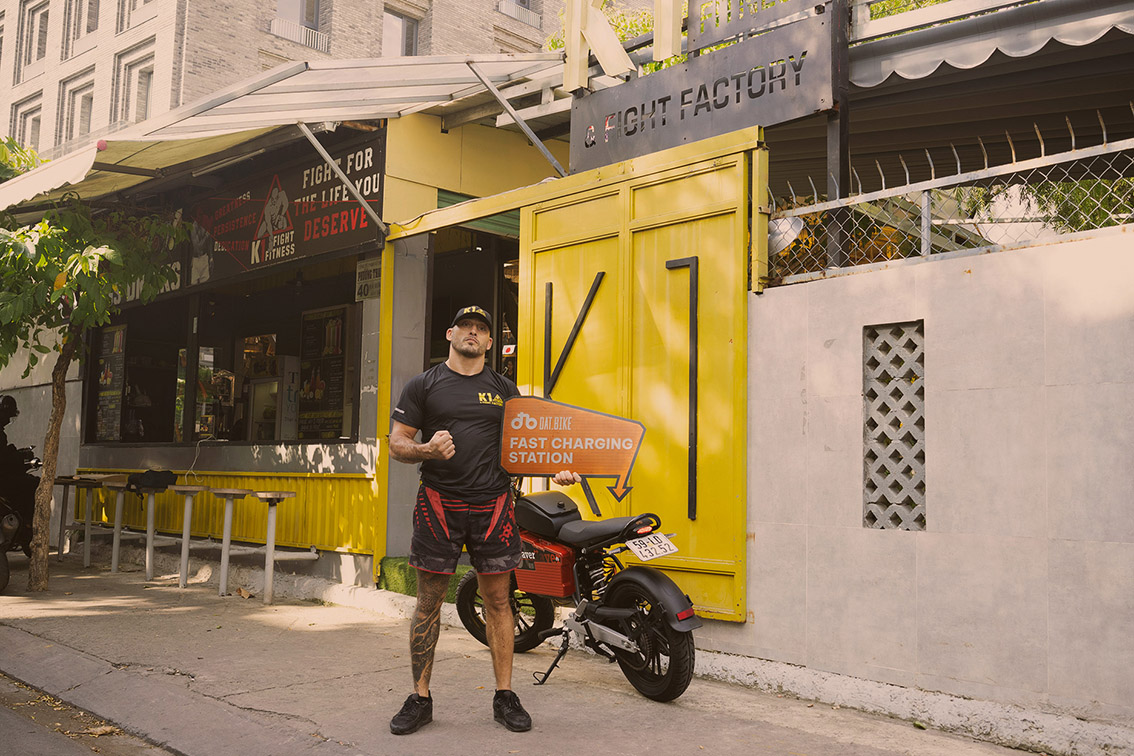 Dat Bike’s outdoor campaign claims every outlet as a fast charging station via Happiness Saigon