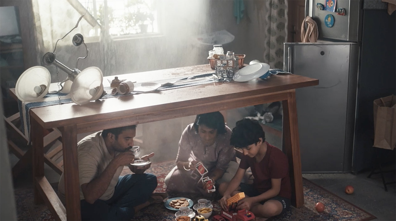 L&K Saatchi & Saatchi India demonstrates the durability of Greenpanel via ‘Earthquake’ spot