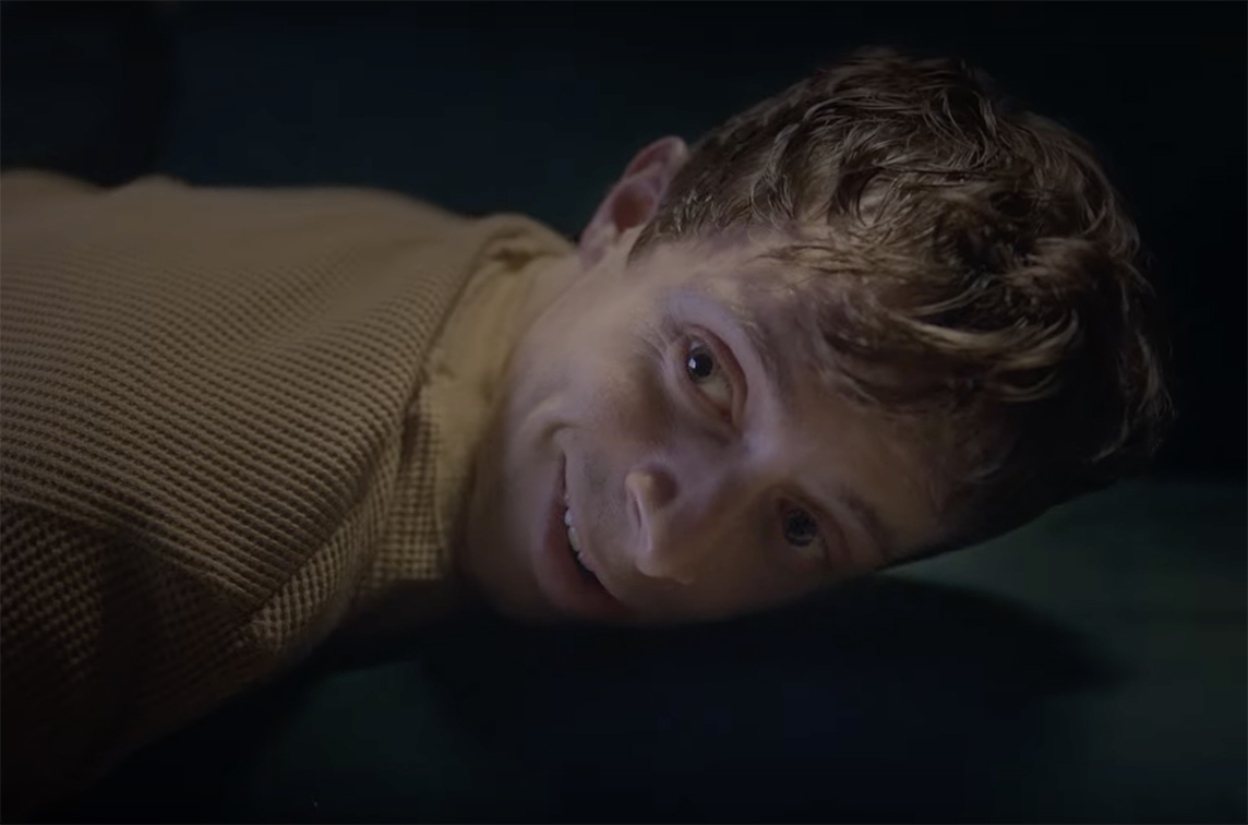 Miserable Eric reaches for another Seven in new Cathay/HSBC Hong Kong Sevens campaign via Leo Burnett Hong Kong