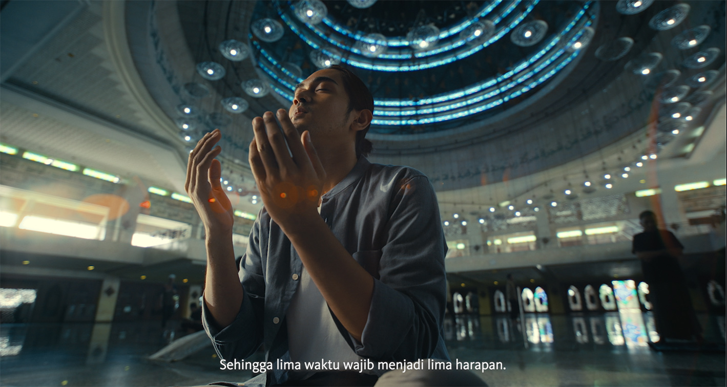 Maybank Indonesia weaves together the threads of faith and finance
