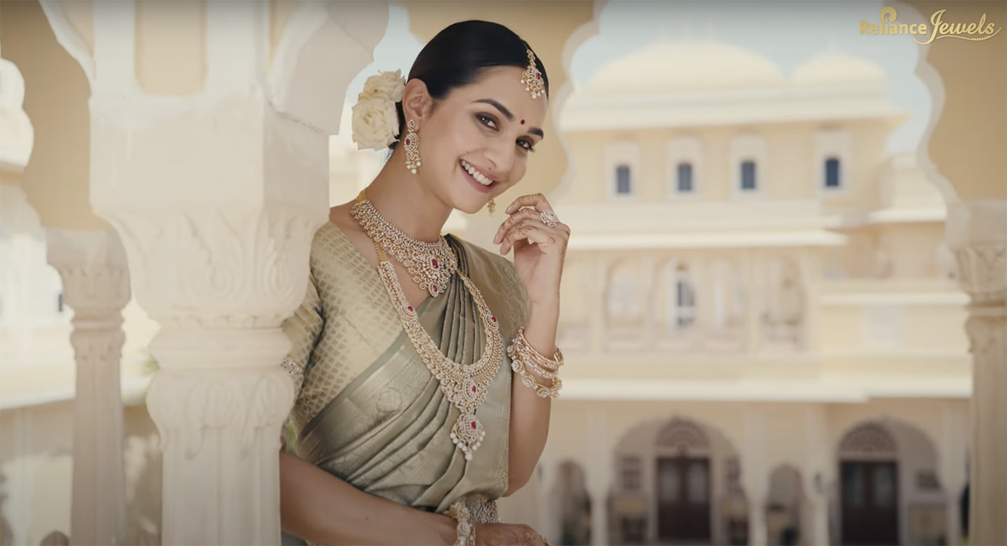 Scarecrow M&C Saatchi campaign for Reliance Jewels celebrates the queen in every bride