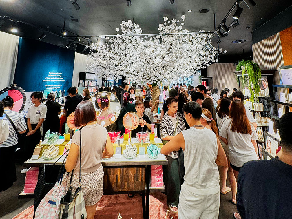 Studio 155 Singapore launches guerrilla campaign for Rituals’ new Jem Singapore store