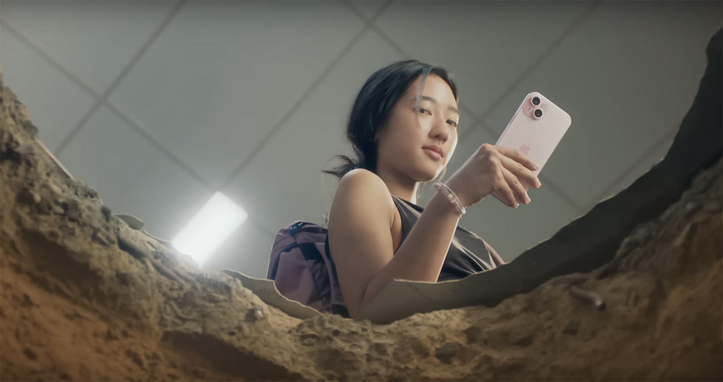 Top Thai director Wuthisak Anarnkaporn shoots latest Apple “Relax, it’s iPhone” film