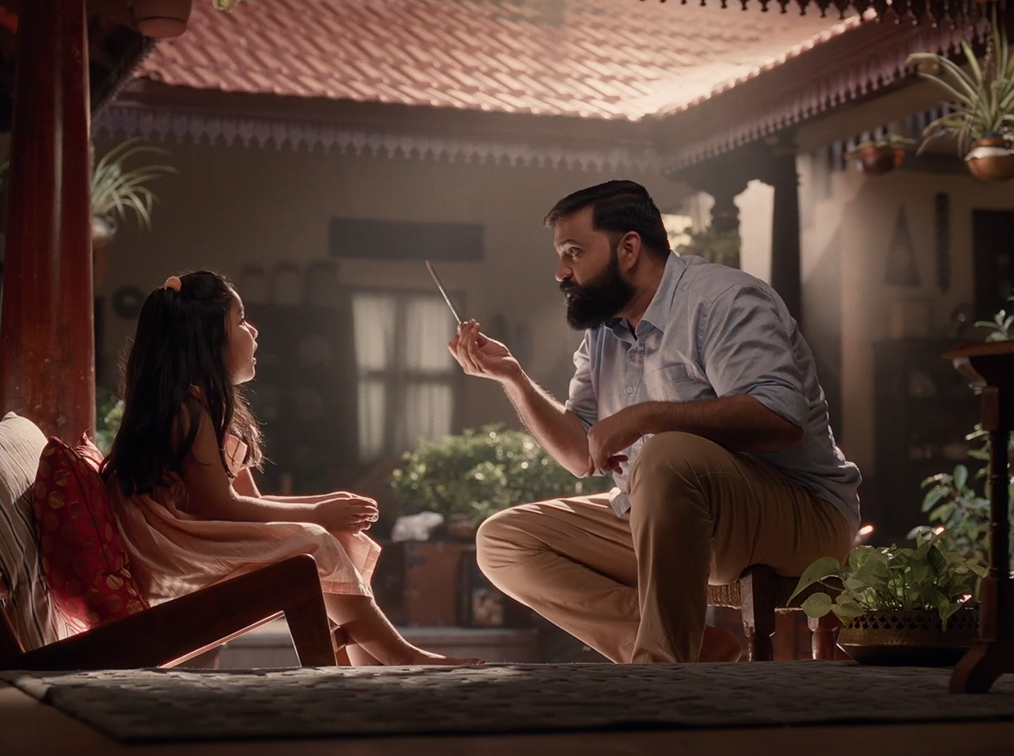 Britannia Milk Bikis and Talented get people in Tamil Nadu to scan everyday objects