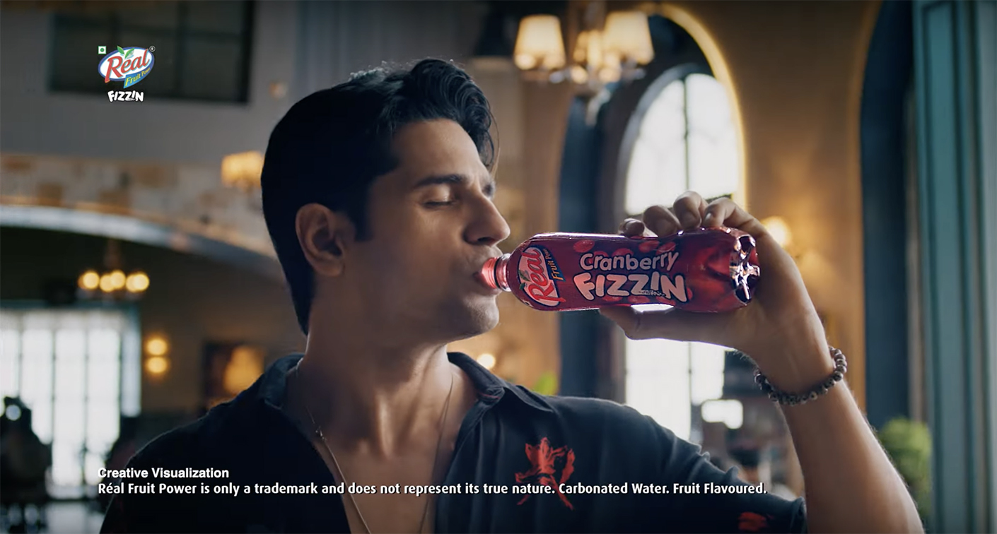 Sidharth Malhotra stars in new Dabur Real campaign created via Lowe Lintas India