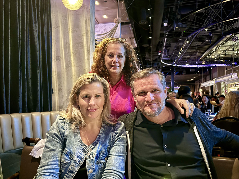 LIA hosts jury members for special dinner last night at Mont 32 in the Palazzo, Las Vegas
