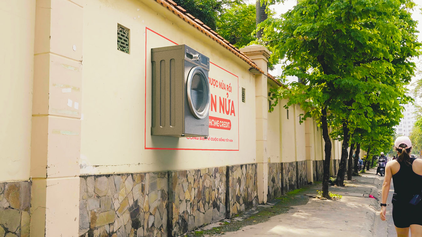 Home Credit and The Friday Vietnam are turning half-dreams into reality via OOH campaign