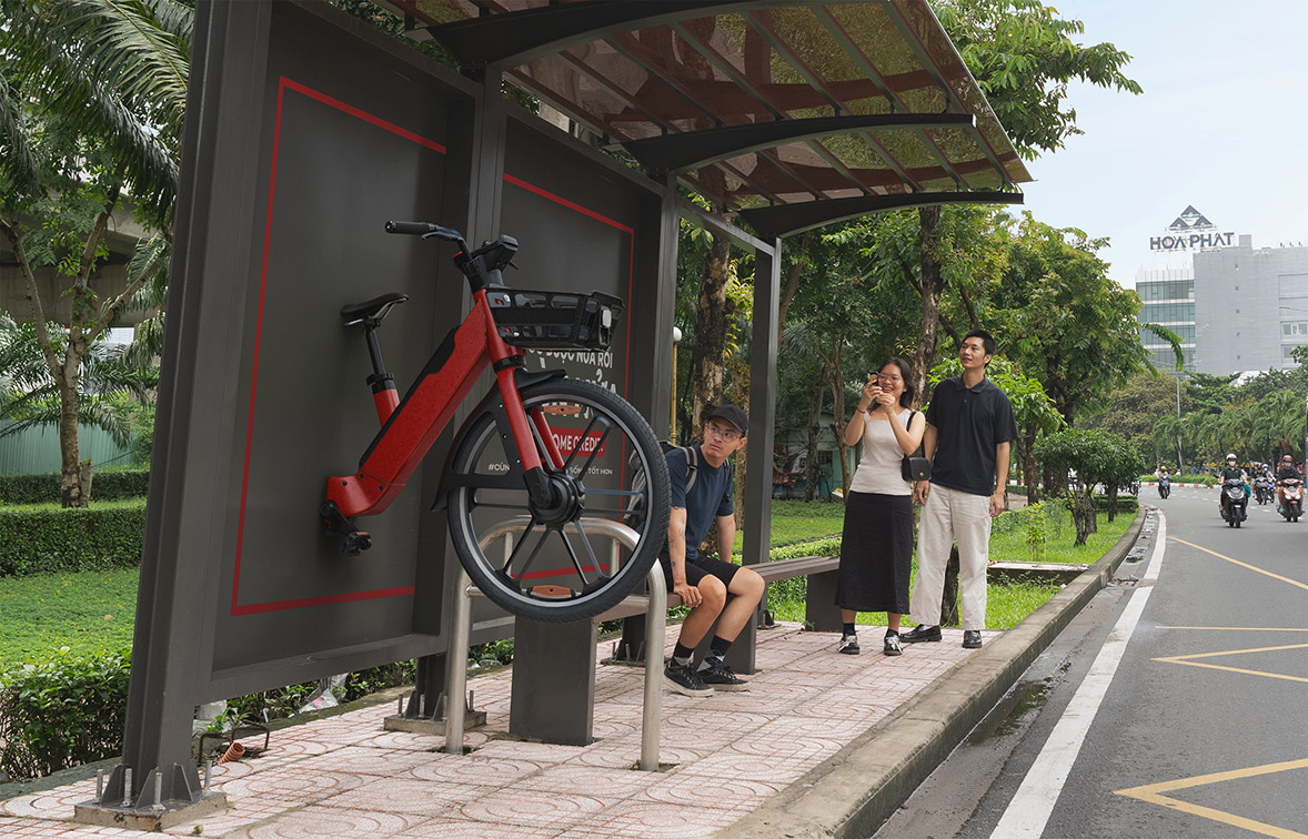 Home Credit and The Friday Vietnam are turning half-dreams into reality via OOH campaign