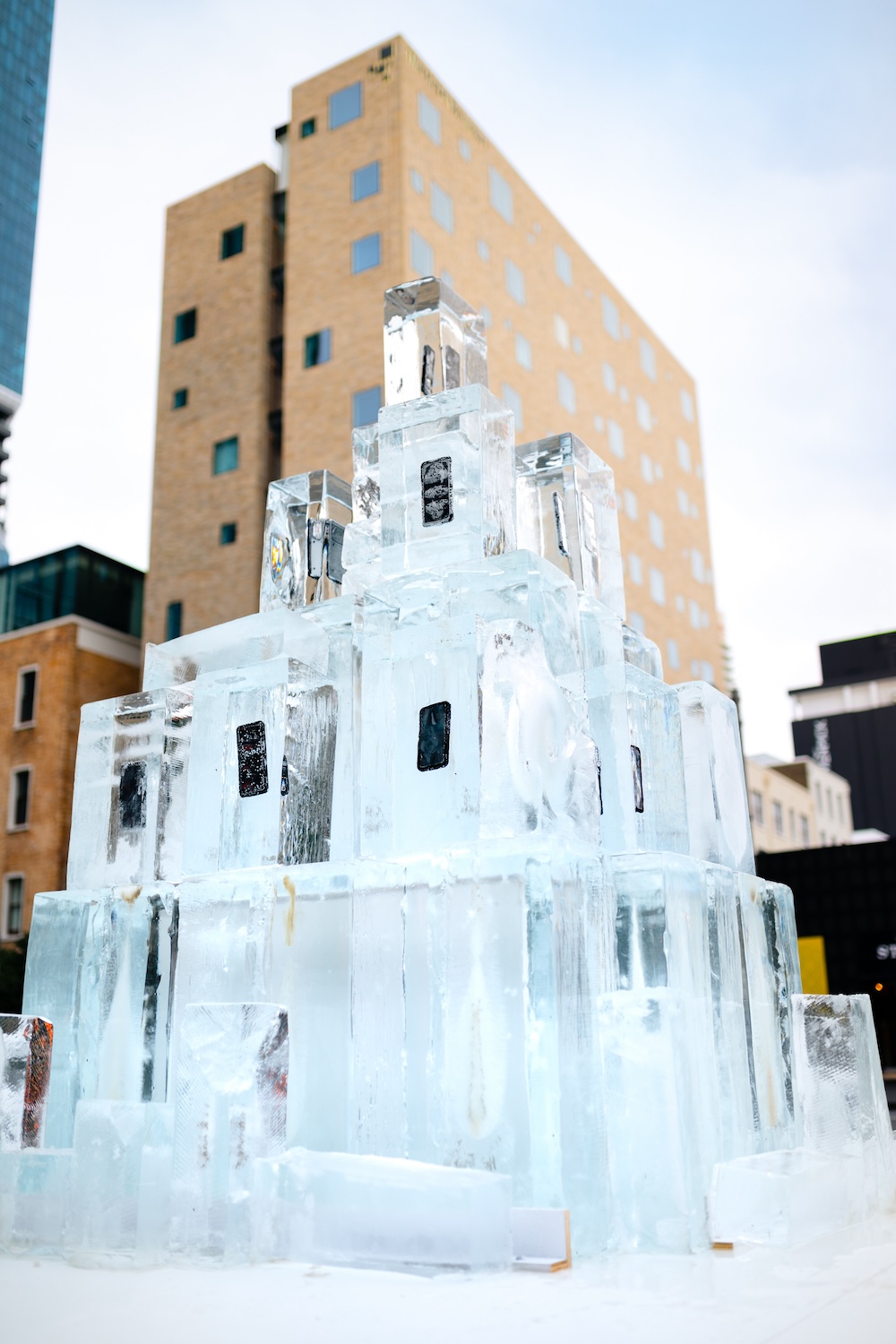 Seen+Noted: 2degrees launches melting sculpture to highlight the need to ‘Answer the Call’ on climate change in campaign via TBWANZ