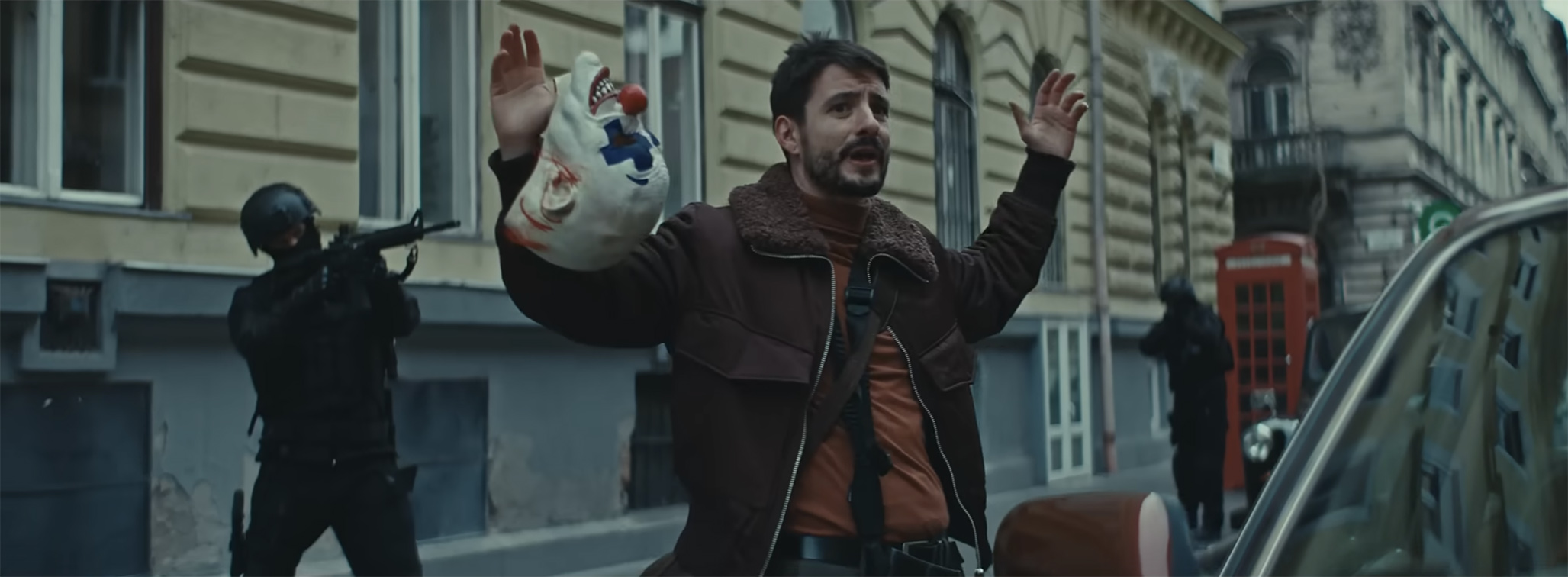 Cadbury Bournville pushes pause on this police chase via new “Don’t Rush It” spot