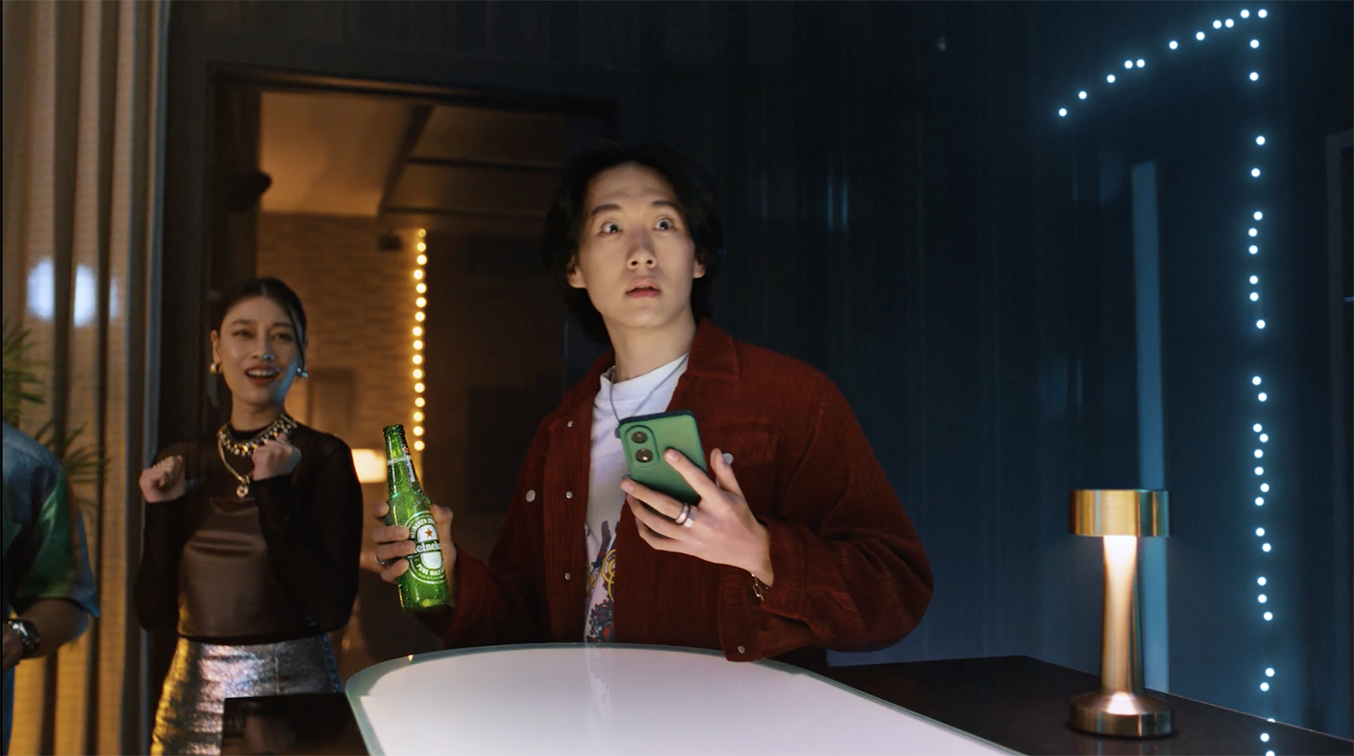 Heineken and LePub remind revellers in Asia to give their phones a rest this Lunar New Year