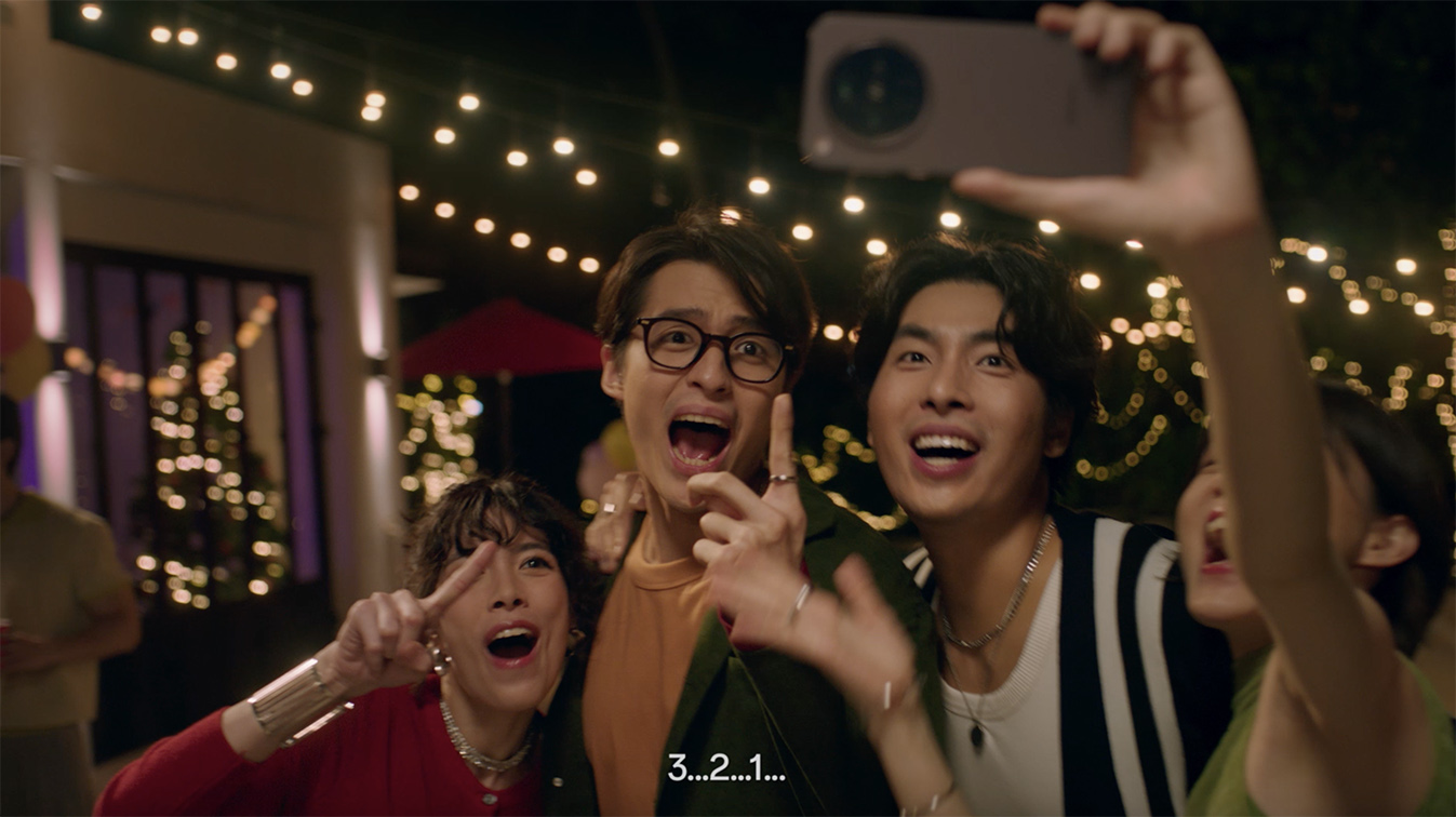 OPPO encourages people to put their phones down via new Ugly Shanghai campaign