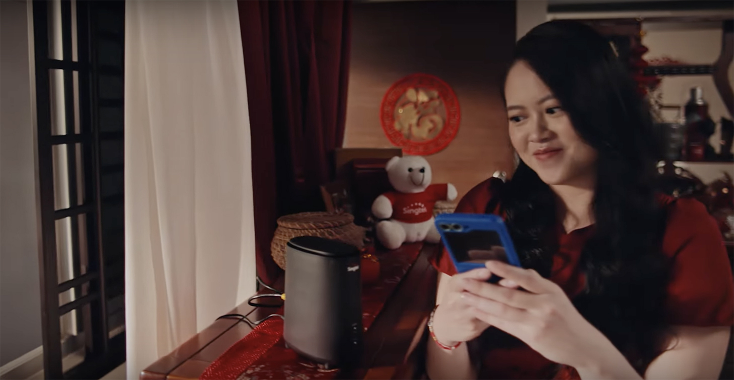 Singtel highlights its 10Gbps broadband capabilities via new spot, ‘The Corridor’