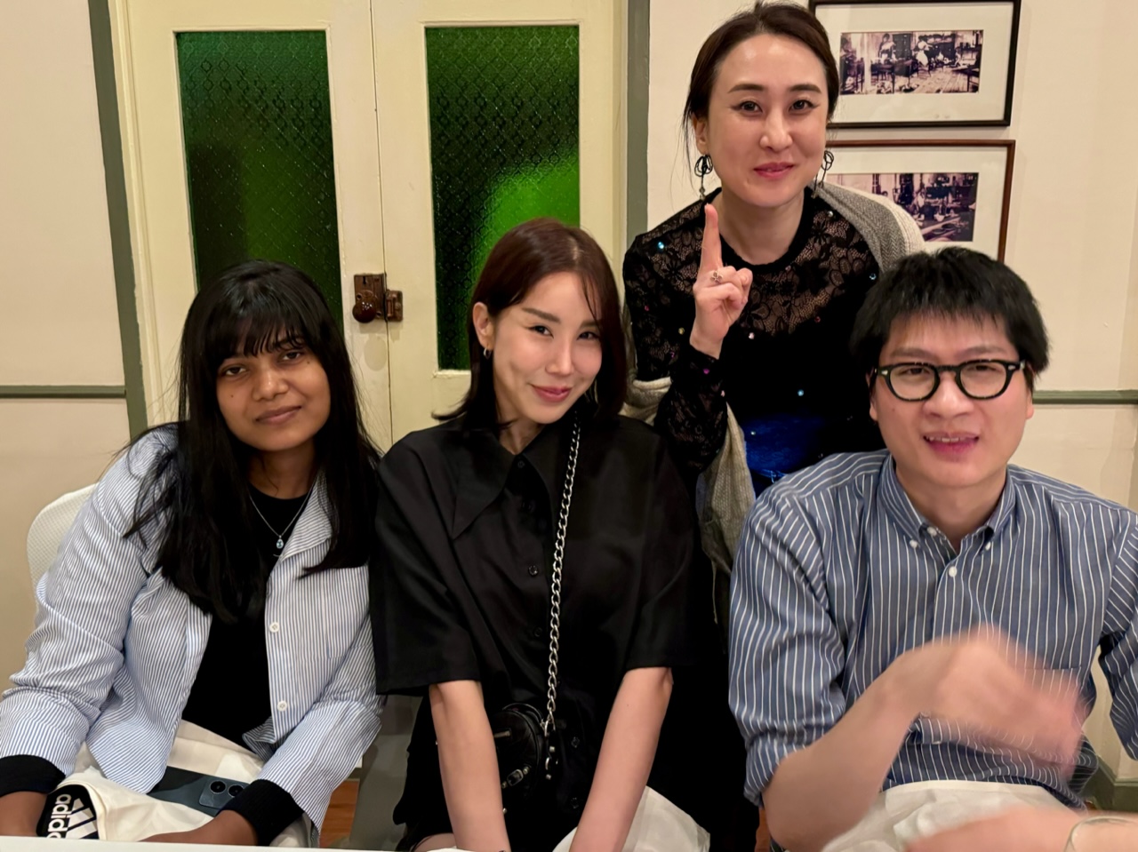 London International Awards entertain Bangkok guests over dinner at Baan Phraya restaurant