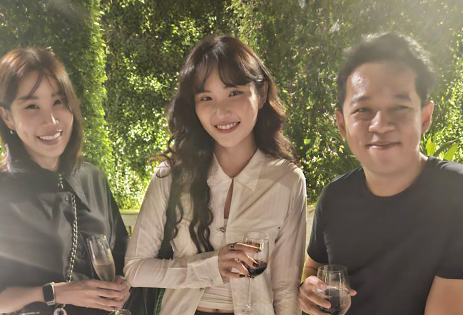 London International Awards entertain Bangkok guests over dinner at Baan Phraya restaurant