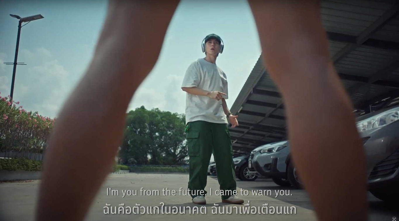CJ WORX’s new film for Bar B Q Plaza urges members to Open LINE “GON” before shopping