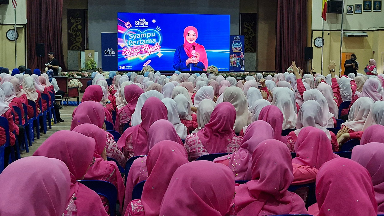Halal personal care brand Safi + MBCS introduce Sis Shay, Malaysia’s first virtual hijabi educator
