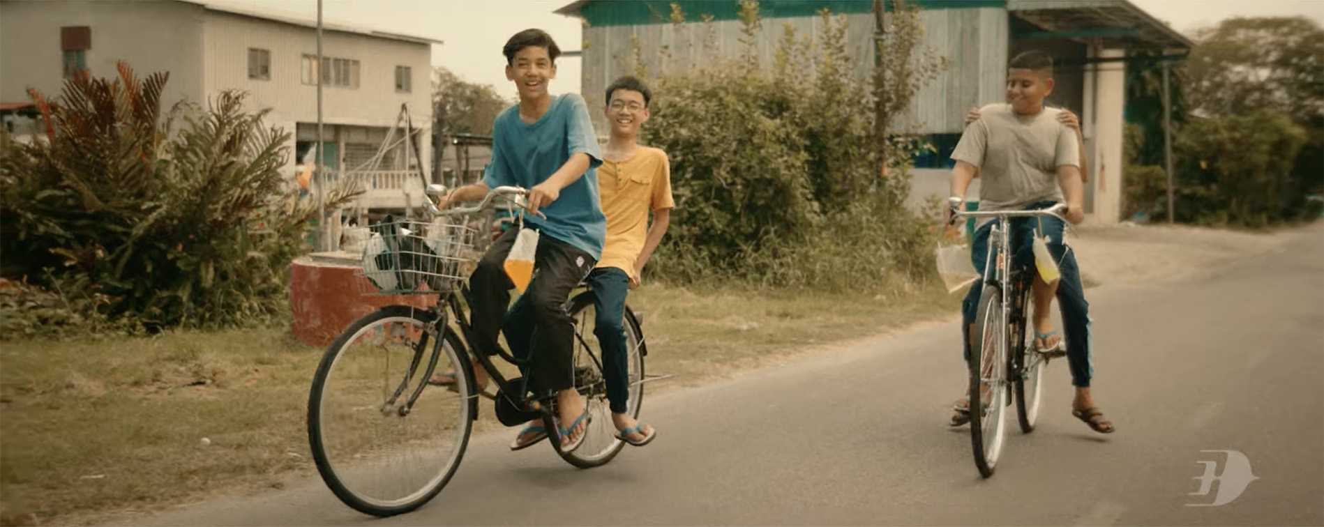 Malaysia Aviation Group and MBCS celebrate unity and respect in Hari Raya film
