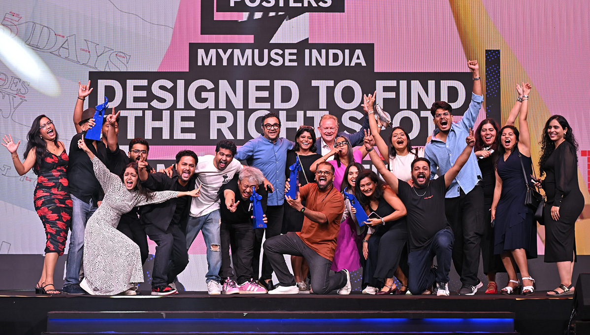 166 Blue and 7 Baby Black Elephants handed out at the Indian Kyoorius Creative Awards: Piyush Pandey receives Master of Creativity award