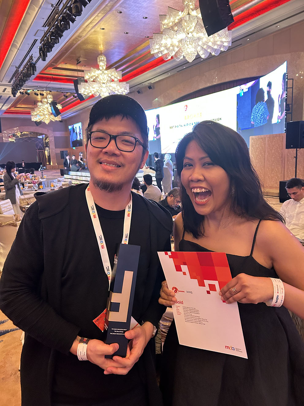 THE SHOUT GROUP/FCB SHOUT wins the Grand Prix at MDA’S D-Awards for RHB Bank’s ‘Forgiveness’