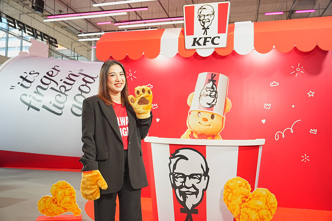 KFC Thailand Transforms Fan Experience with Meet & Eat: Fried Chicken + Hugs from Nong Noey