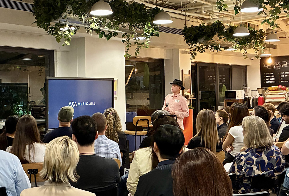 Chris Kyme’s Postcard from Hong Kong with a Sydney visitor: Music Mill’s Bruce Tweedie