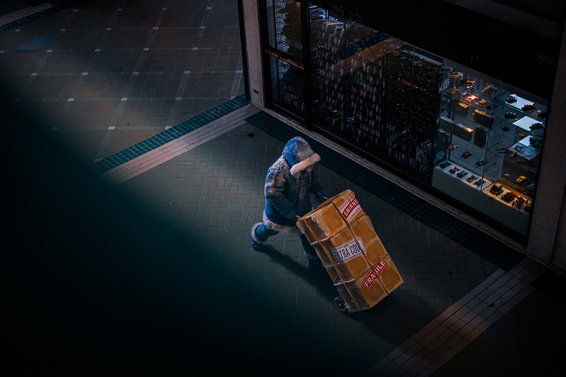 Youngster BKK freezes Bangkok with ‘Extra Coolivery’ stunt for Smirnoff Ice Extra Cool