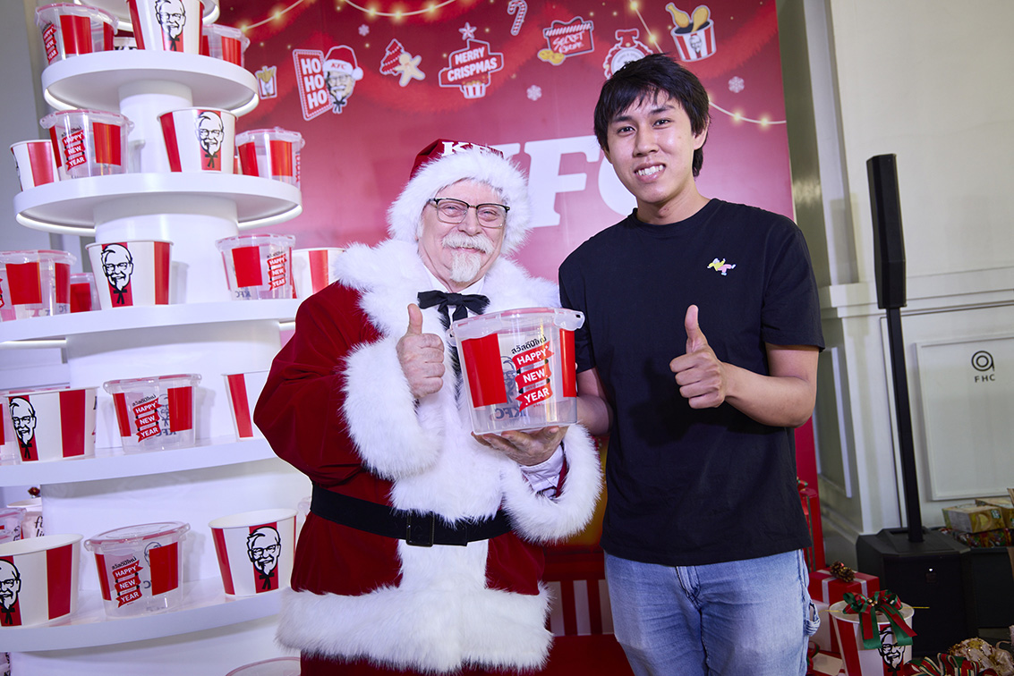 Colonel Sanders becomes ‘Sanders Claus’ in KFC Thailand’s new holiday campaign