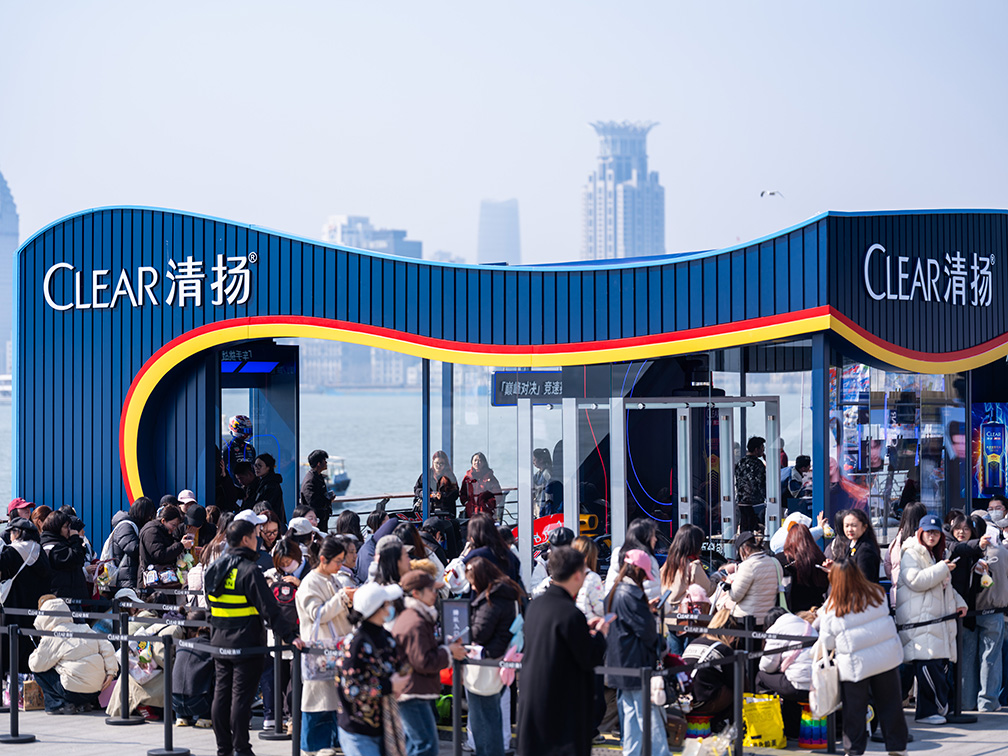 CLEAR brings high-performance scalp care to Formula One with Oracle Red Bull Racing