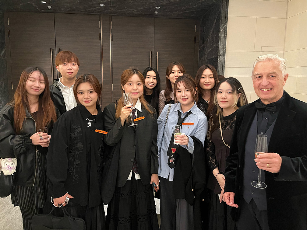 Chris Kyme’s Postcard from Hong Kong: Back to the future