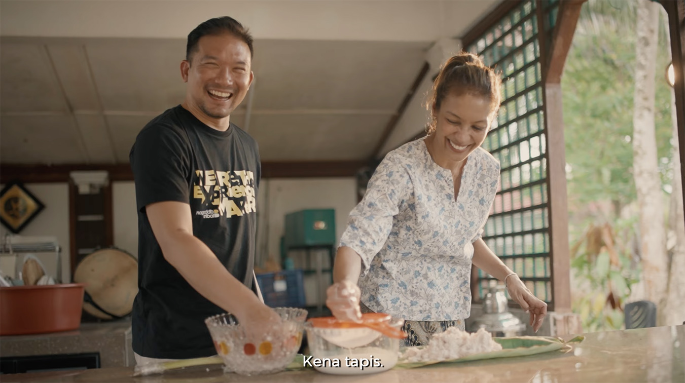 Naga DDB Tribal Malaysia brings care and craft back to Raya gifting with “Sampul Dodol”