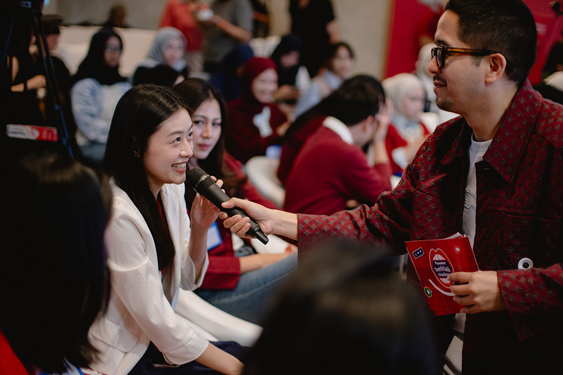 Pepsodent + Omnicom Advertising turn dentists into content creators with TeethTalk Academy