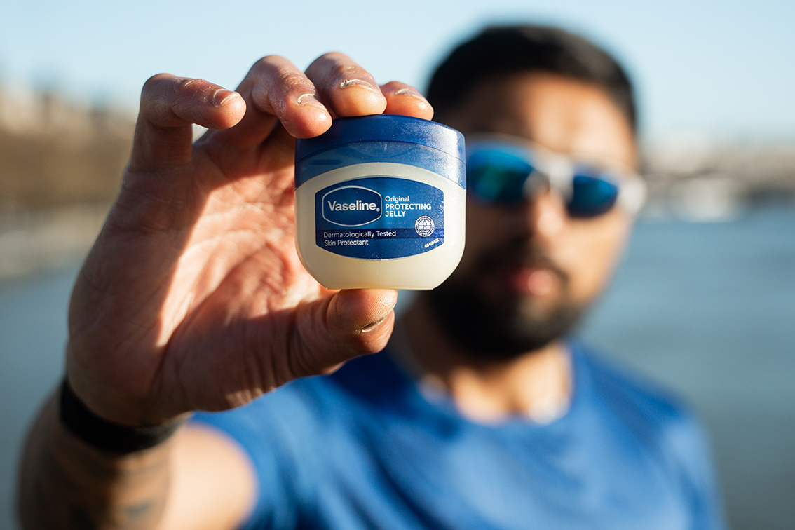 Vaseline sponsors nipples at London Marathon