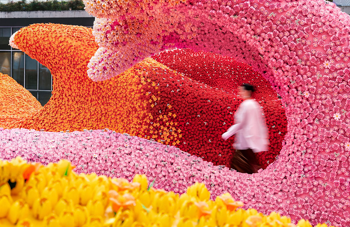 Our LEGO Agency China creates city-scale LEGO Botanical Wave in Shanghai